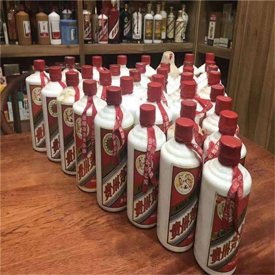 满洲里日照莒老茅台酒回收价格哪里回收(附近上门回收茅台酒）?